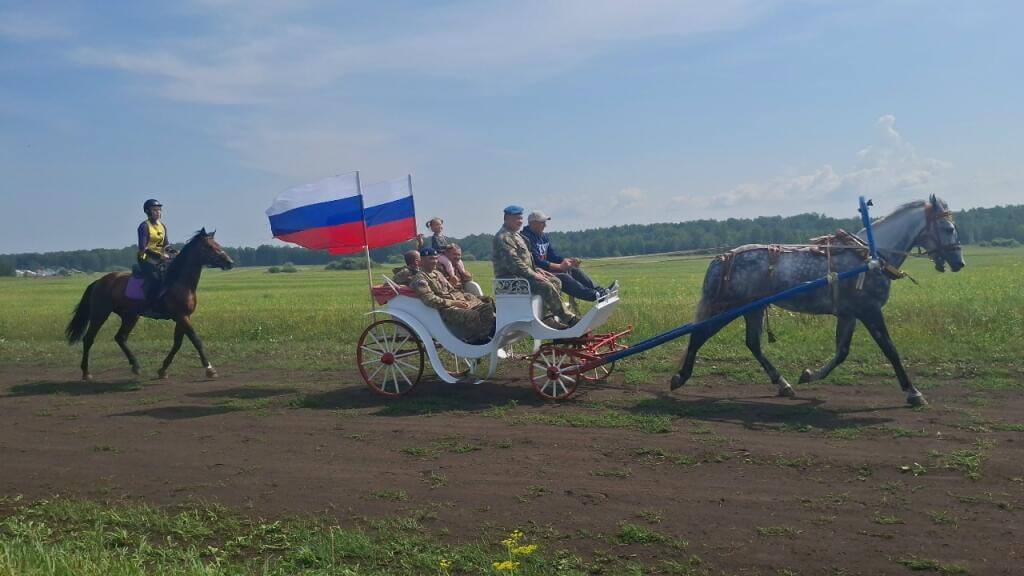 Конноспортивные соревнования в Новой Солянке Конноспортивные соревнования в Новой Солянке